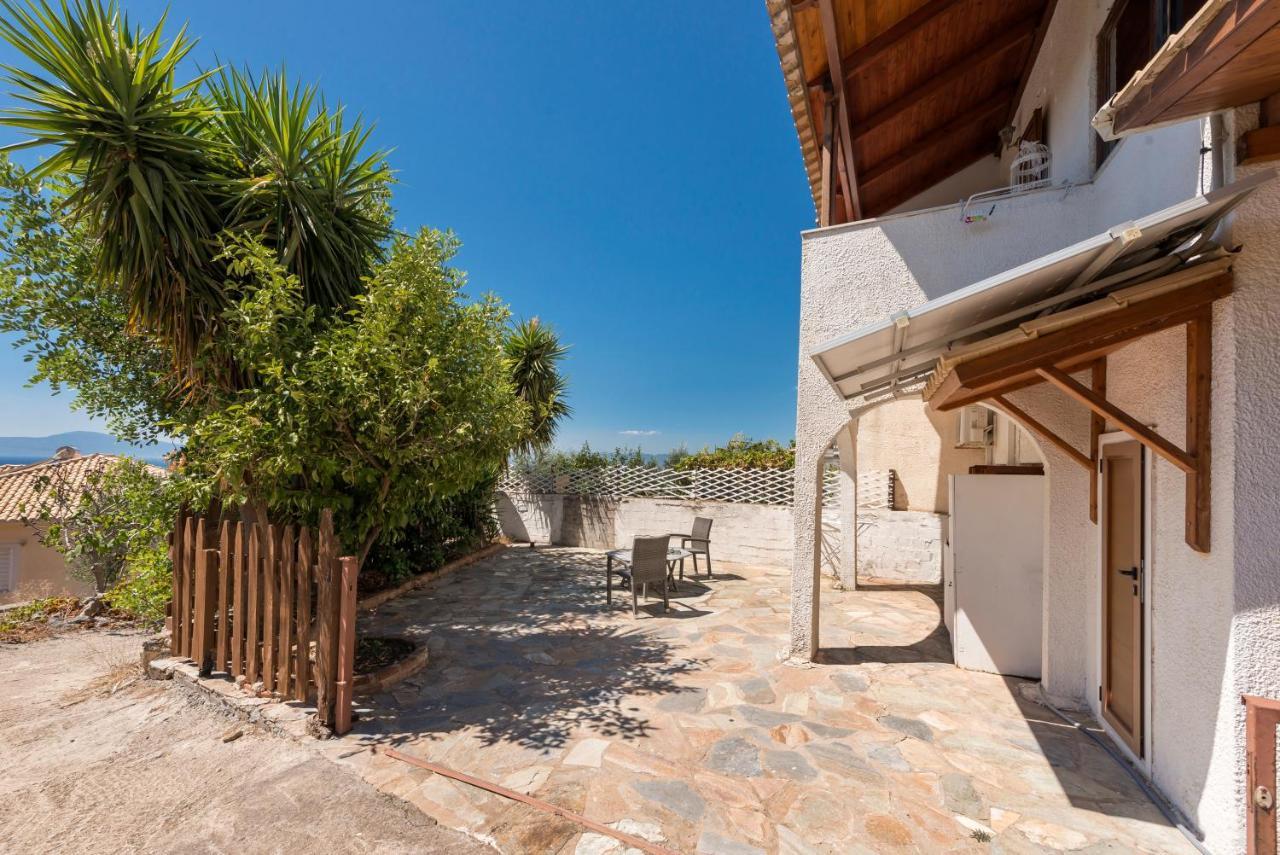 Appartement Seaside Heaven - Sunset Views Close To The Beach à Kalamata Extérieur photo